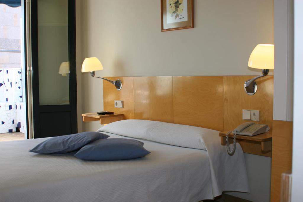 Hotel Rambla Figueres 객실 사진